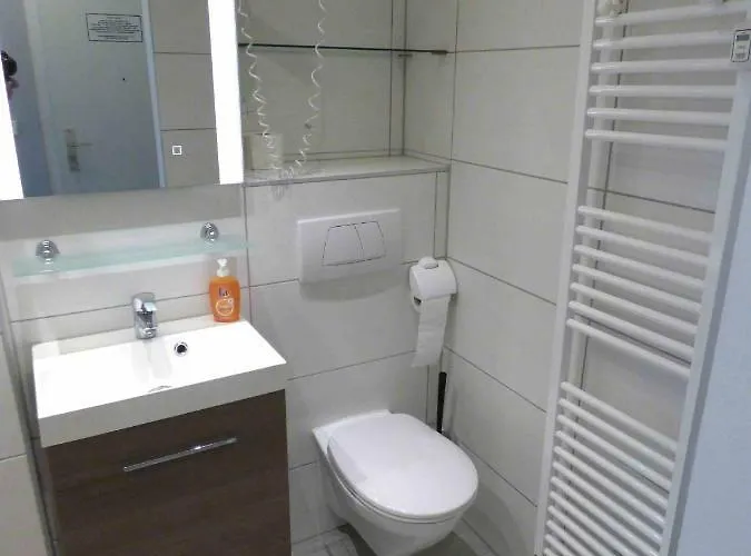 Komfort Zwenkauer Appartamento *